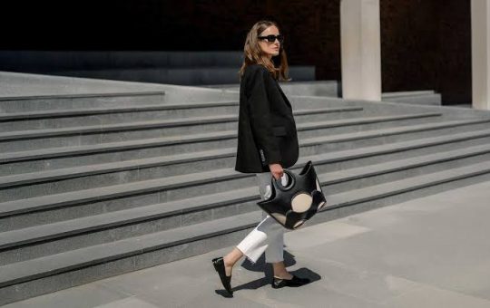 Oversized Blazer Outfit